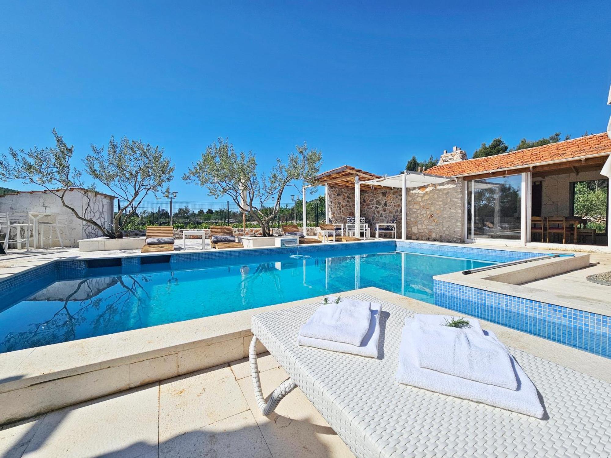 Flamingo - House With Private Pool Villa Gornji Seget Exterior photo